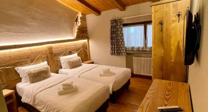 Hotel Dragon, Cervinia ski chalet, image 3